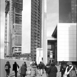 Balade urbaine à La Défense : à la poursuite du rêve de modernité