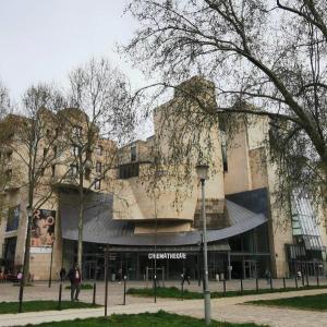 Les nouveaux quartiers de l'Est parisien : Bercy et la BNF
