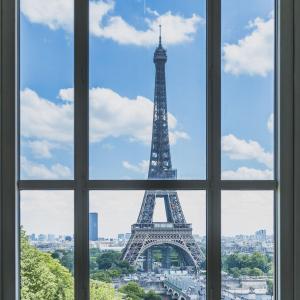 Paris, ses architectures et ses histoires