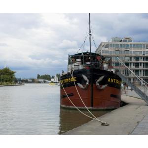 Croisière sur l'Ourcq : histoire et transformation des berges