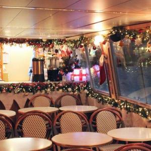 Croisière goûter de Noël sur le canal Saint-Martin et la Seine