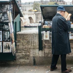 [Conférence virtuelle] Les bouquinistes de Paris : une librairie à ciel ouvert !