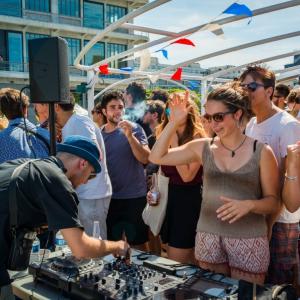 Croisière ELECTRO sur le canal de l'oucq dans le cadre de L'Odyssée