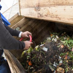 Atelier autour du compostage avec Activille - Jardins ouverts