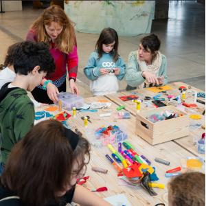 Atelier créatif en famille : " Ma ville rêvée" aux Magasins Généraux