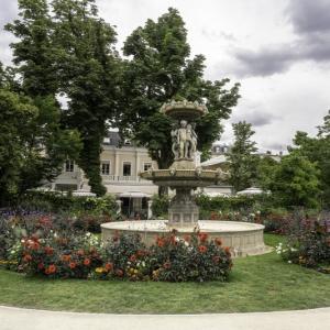 A la découverte du jardin des Champs-Élysées