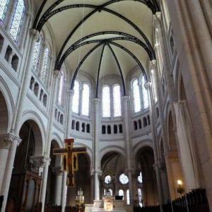 L’architecture de style Éclectique du XIXème siècle par les églises de Belleville et Ménilmontant