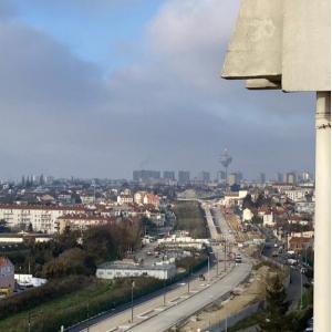 Découverte de toitures emblématiques de Montreuil