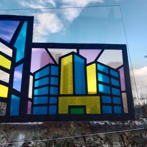 Atelier vitrail sur la Place François de Larderel à Bobigny