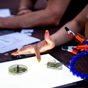 Atelier création de votre toupie psychédélique à Bobigny