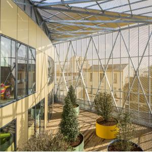 Le toit-jardin du groupe scolaire Frida Kahlo/Vandana Shiva à Aubervilliers