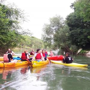 Balade en canoë : histoire de la natation dans la Marne