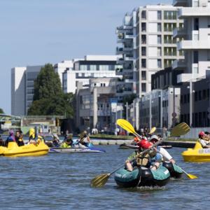 En bateau + activités nautiques à Pantin