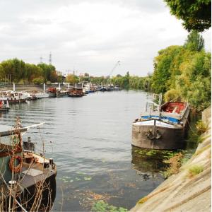 Au cœur de L’Île-Saint-Denis : Histoire, architecture et street-art