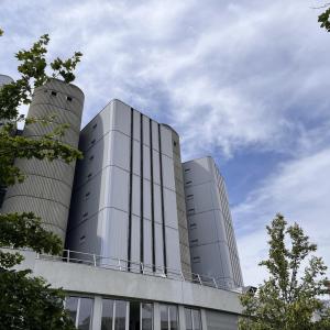 Balade archi : Archives départementales de la Seine-Saint-Denis, mosquée Assalam, collège Angela Davis
