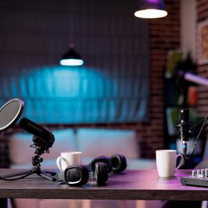 © Podcast-CreditsFreepik