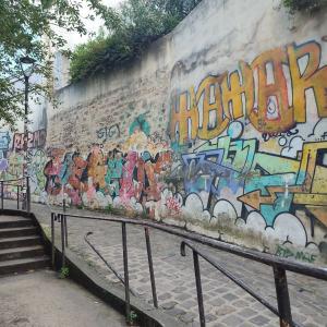 Balade croquis, reproduire le street art en dessin à Ivry-sur-Seine - PHENOMEN'ART