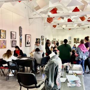 Atelier customisation avec un artiste à Alfortville - FESTIVAL PHENOMEN'ART