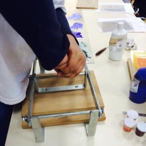 Atelier impressions de linogravures avec Olivia Paroldi - PHENOMEN'ART