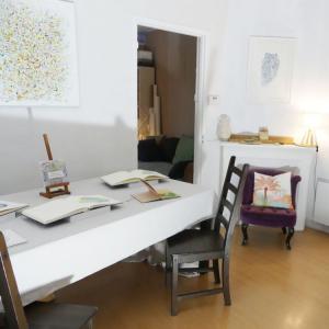 Rencontre au sein d'un atelier, avec l'artiste peinte, Anne-Sophie Fratello