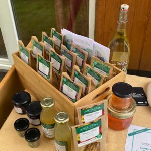 Visite du jardin 13infuz et fabrication de sirop de romarin