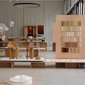 •	Visite commentée de l’exposition "Horizon - expériences de la matière"