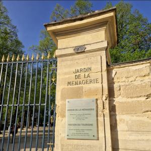 (c) Maison du tourisme de Sceaux