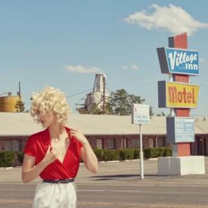 Visite guidée de l'exposition "Kourtney Roy - All Inclusive" à Citéco