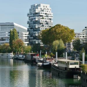Issy en Mouvement : Histoire, Patrimoine et Innovations ( Visite guidée en autocar)