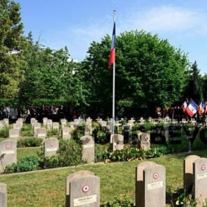 L’église St Adrien et le cimetière des Fauvelles de Courbevoie