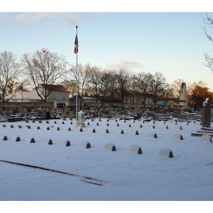 La mémoire de guerre au cimetière des Pommiers, à Pantin