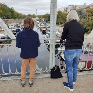 De Bastille à la Seine: Visite dessinée au Port de l’Arsenal
