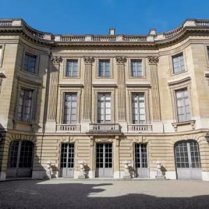 Les Camondo et leur siècle