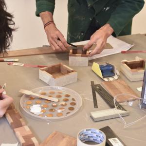 Ateliers upcycling du bois avec l'atelier R-ARE