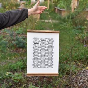 Atelier porte-affiche en bois Upcycling avec l'atelier R-ARE à Montreuil