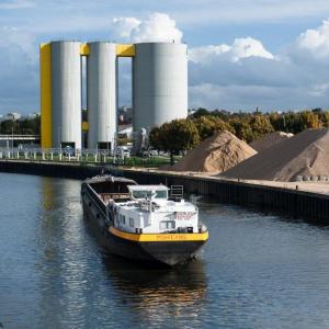 Croisière dans le port industriel de Bonneuil-sur-Marne