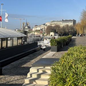Les ports de Paris - Port urbain et environnement