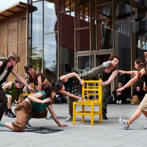 Spectacle "Mauvais Joueur" de l'académie Fratellini au Parc de L'Ile-Saint-Denis