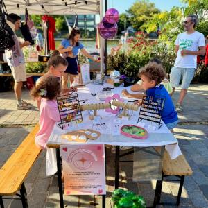 Atelier upcycling et de création de bijoux à Pantin
