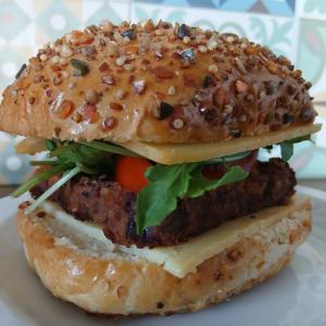 Atelier culinaire: Burger végétal au Fait Tout à Montreuil - Saison Multitude