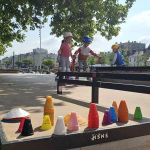 Atelier iniaitation roller avec Roulé Boulé à Montreuil - Saison Multitude