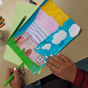 Atelier artistique avec Carlota Sandoval à Pantin