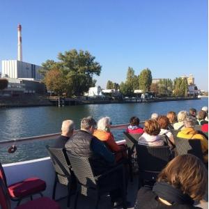 Croisière sur la Seine : architectures au bord de l'eau