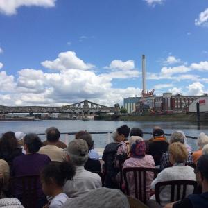 Croisière sur la Seine : architectures au bord de l'eau