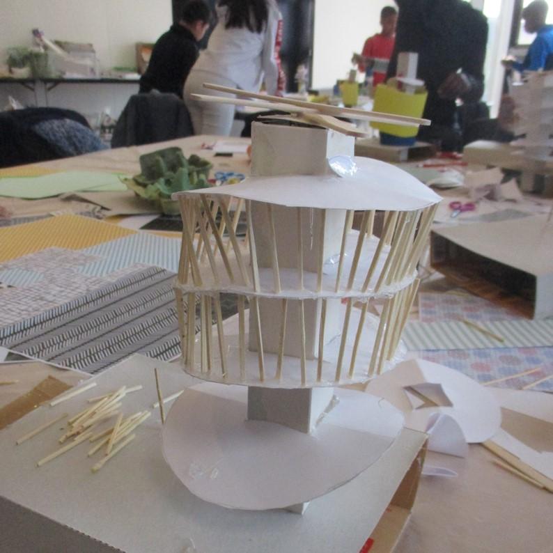 Atelier Enfants architecture et construction : la Tour Maquette