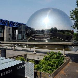 Visite architecturale et historique du parc de la Villette De la Philharmonie à la Géode