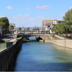 Croisière Le canal Saint-Denis : histoire et lieux culturels au départ du Parc de la Villette